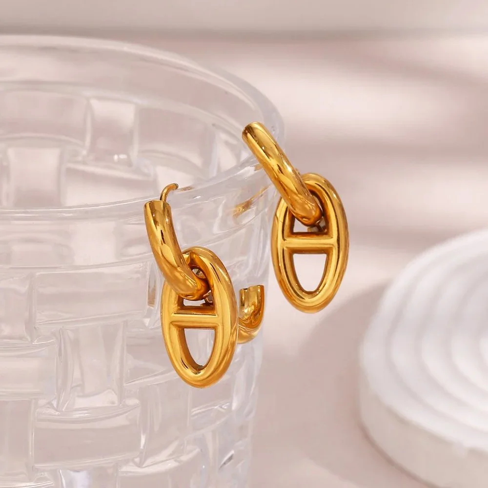 Link Chain Pig Nose Mariner Anchor Earrings 18K Gold Plated Stainless Steel - Picture 7 of 8